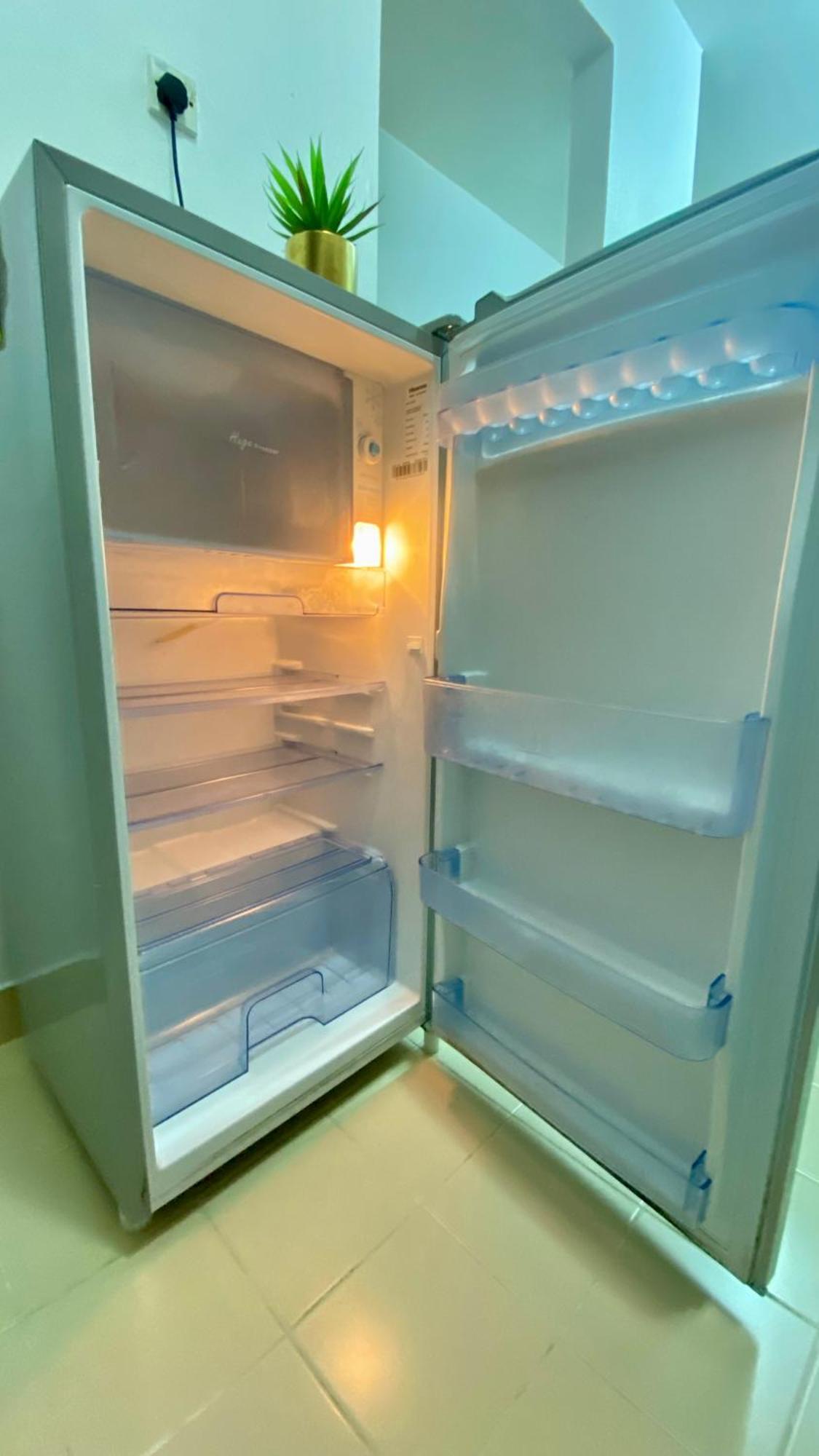 Batu Ferringhi Bayu Emas Apartment 外观 照片
