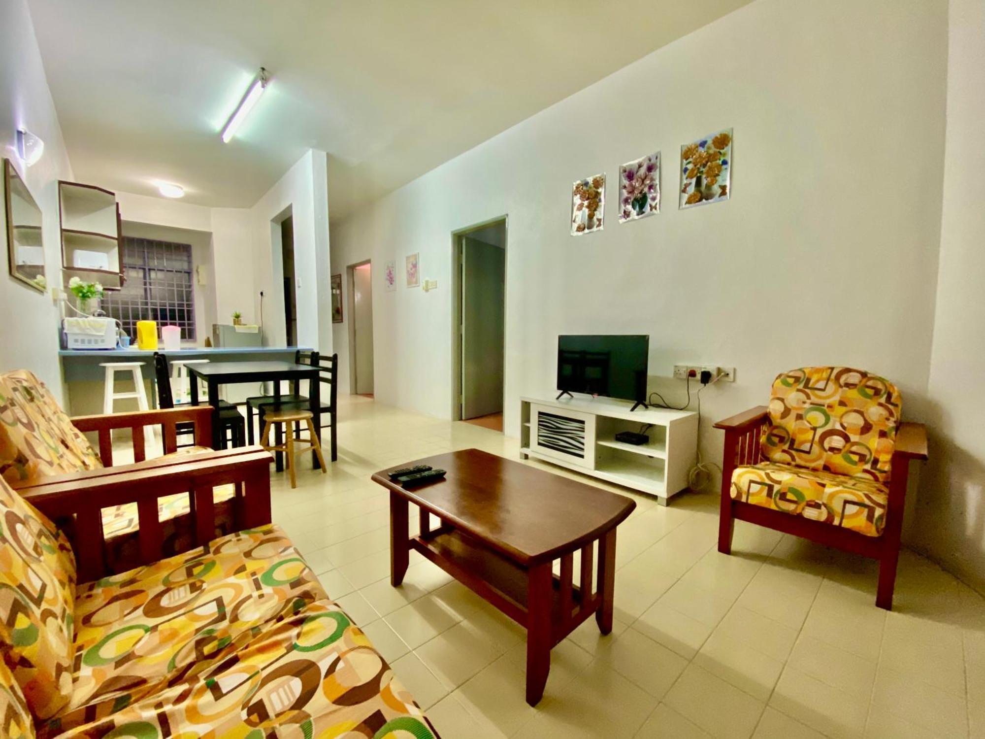 Batu Ferringhi Bayu Emas Apartment 外观 照片